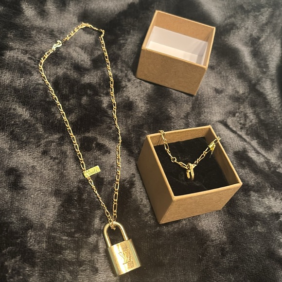 Louis Vuitton Padlock Necklace Lock and bracelet Key(#314)include - Picture 2 of 13